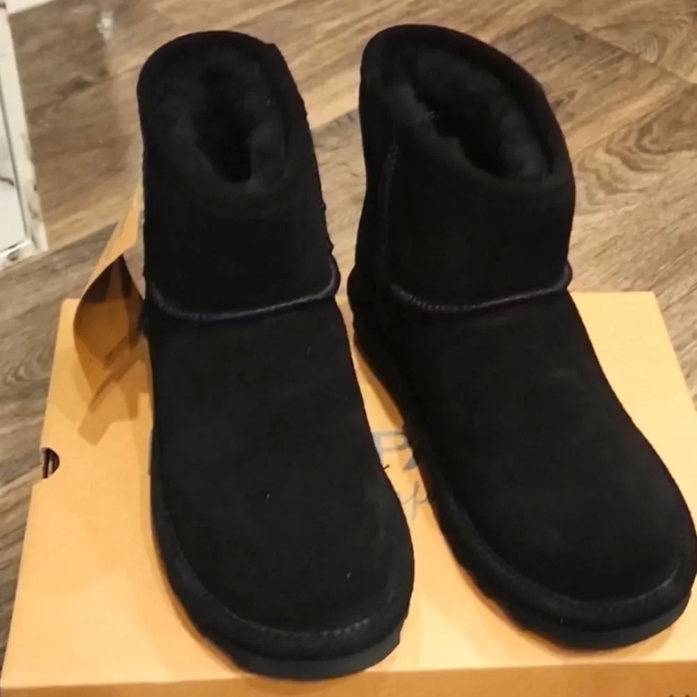 BearPaw Alyssa‎ Fur Boots- Black